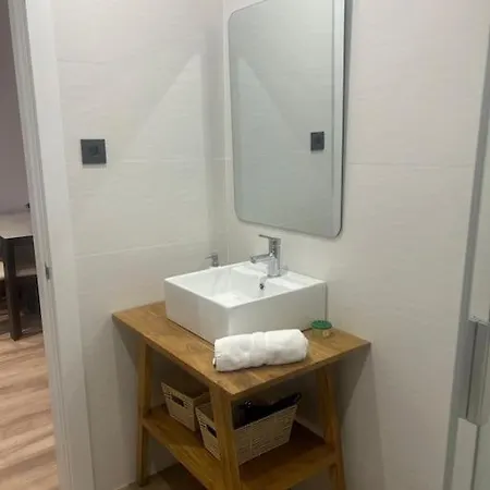 Apartament Coqueto Cerca Del Casco Viejo Con Garaje Gratis