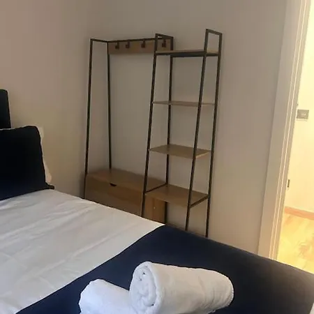 Coqueto Cerca Del Casco Viejo Con Garaje Gratis Bilbao